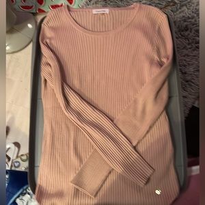 New without tags Calvin Klein sweater very very soft size small